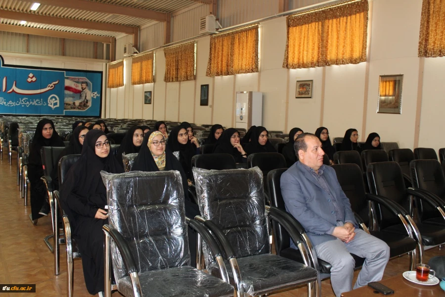 کارگاه آموزشی آسیب ها  تهدیدات فضای مجازی 6