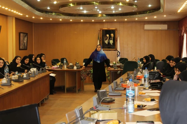 کارگاه آموزشی جوان و سلامت روان
 4