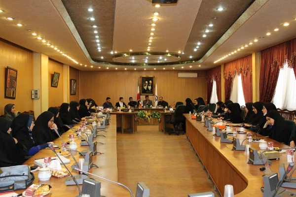 دومین جلسه از سلسله نشست های سربه هوایان با محوریت نجوم
 2