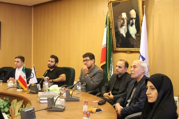 دومین جلسه از سلسله نشست های سربه هوایان با محوریت نجوم
 2