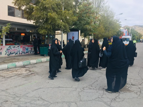 بازدید دانشجومعلمان از نمایشگاه کتاب تبریز 3