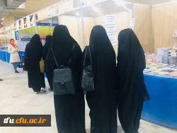 بازدید دانشجومعلمان از نمایشگاه کتاب تبریز 5