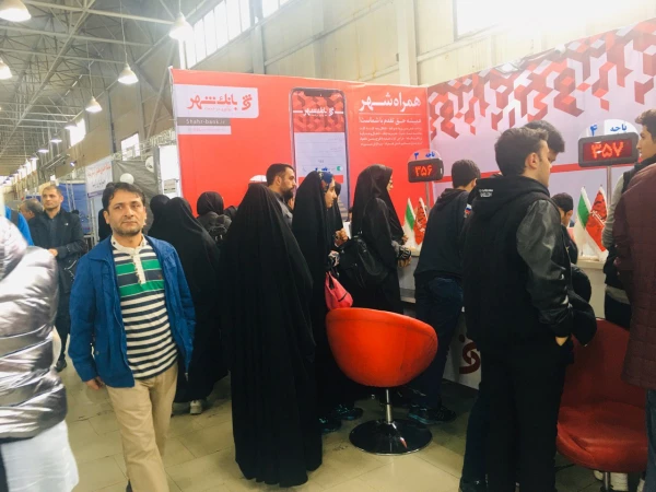 بازدید دانشجومعلمان از نمایشگاه کتاب تبریز 6