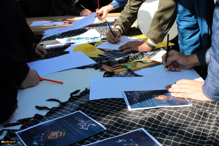 حضور پرشور اساتید، کارکنان و دانشجومعلمان پردیس فاطمه الزهرا(س) تبریز در راهپیمایی ۱۳ آبان
 10