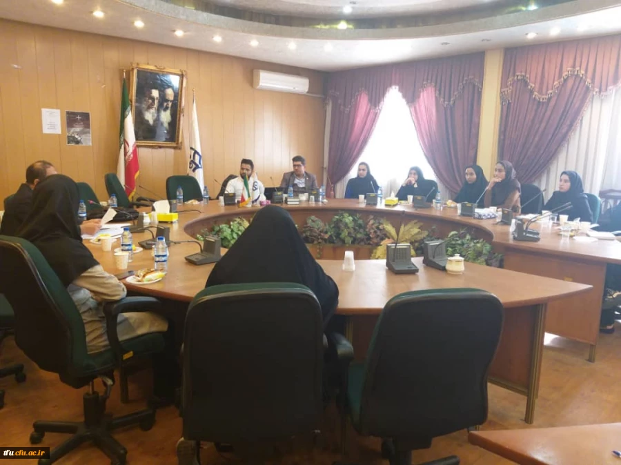 دومین جلسه از سلسله نشست های سربه هوایان

 5