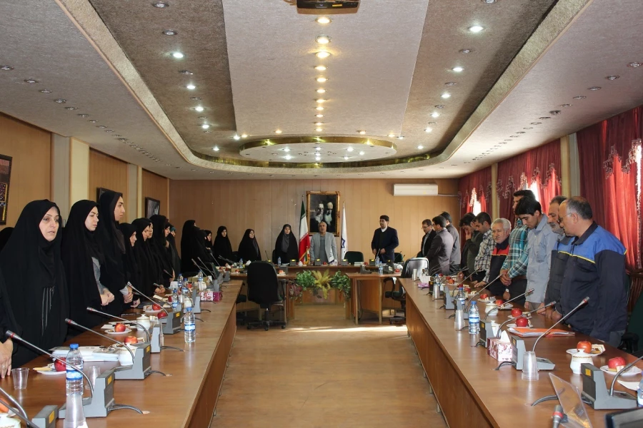 دومین جلسه شورای اداری سال تحصیلی 99-98 پردیس فاطمه الزهرا(س) تبریز برگزار شد 6