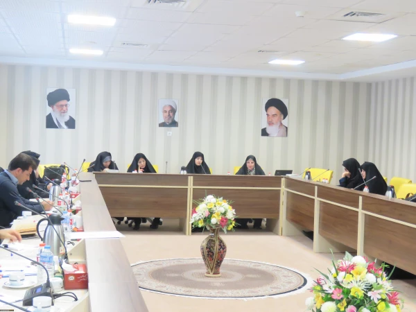 دوره تربیت مدرس مرجع کارورزی دانشگاه فرهنگیان
 10