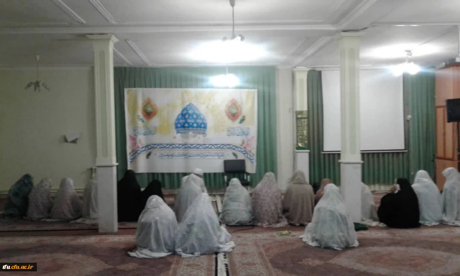مراسم پرفیض دعای توسل در حسینیه حضرت رقیه پردیس فاطمه الزهرا(س) 7