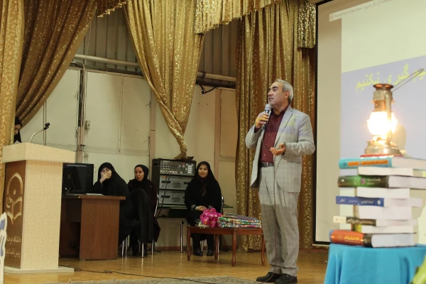 مراسم گرامیداشت هفته پژوهش سال 1398 7