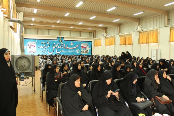 مراسم گرامیداشت هفته پژوهش سال 1398 8