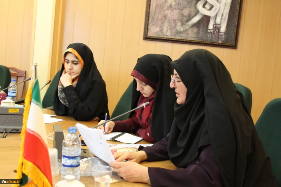 نشست مدرسه طبیعت و تعارض آن با سند تحول بنیادین 5