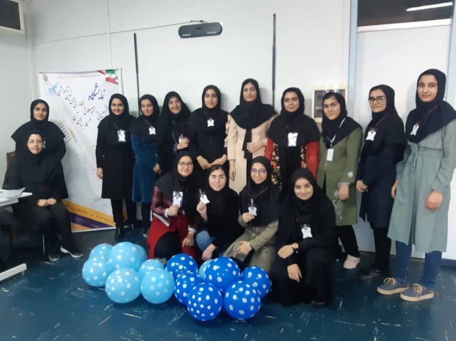 اختتامیه 8 نمایشگاه علمی-پژوهشی با تقدیر و تجلیل از عوامل اجرایی 9