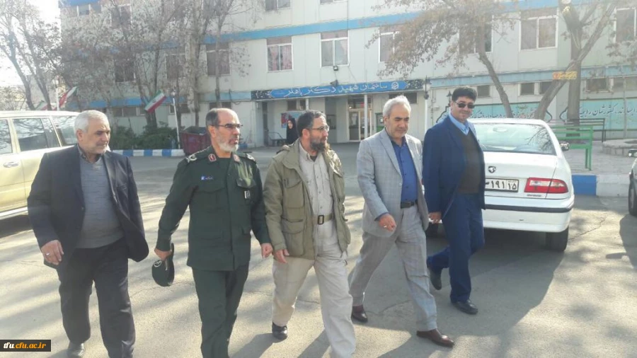 حضور و بازدید سردار باقر زاده وسردار عباسقلیزاده از پردیس فاطمه الزهرا(س)  4