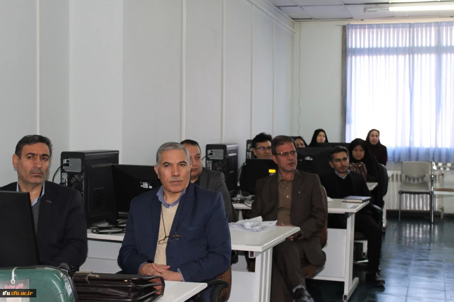 کارگاه آموزشی نحوه اجرای دروس رسمی الکترونیکی  دانشگاه فرهنگیان 8