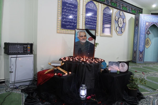 مجلس بزرگداشت شهادت سپهبد حاج قاسم سلیمانی 6