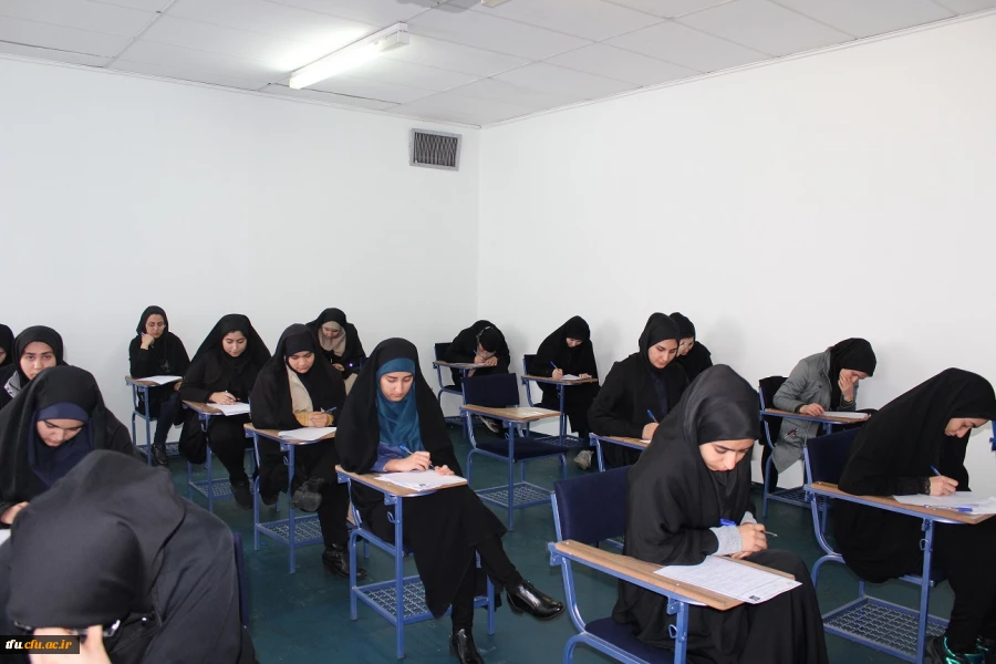 بازدید از روند برگزاری امتحانات نیمسال اول تحصیلی سال 99-98 4