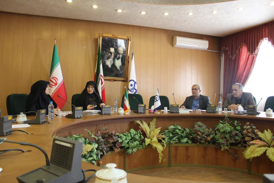 جلسه کمیته علمی جشنواره استانی تجارب برتر آموزشی- تربیتی پژوهش محور در دوره ابتدائی" 2