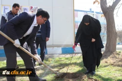 برگزاری مراسم درختکاری به مناسبت هفته منابع طبیعی و روز شهدا 5