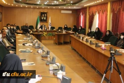 برگزاری جلسه شورای آموزش گروه های آموزشی ادبیات فارسی در مورد آموزش های مجازی 7