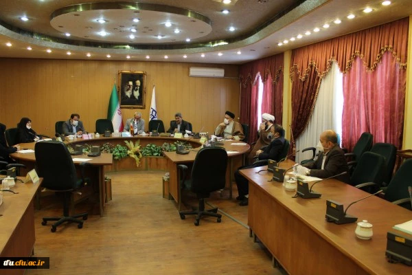 بررسی فرایند آموزش های مجازی در گروه معارف
 6