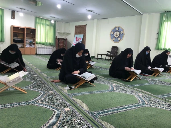 مراسم جزء خوانی قرآن کریم  2