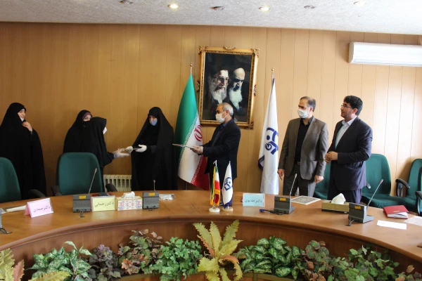 جلسه تکریم و معارفه کارشناس حراست پردیس فاطمه الزهرا سلام الله علیها 4