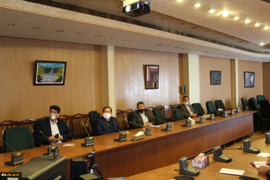 ویدئو کنفرانس با سخنرانی جناب آقای دکتر خنیفر 10