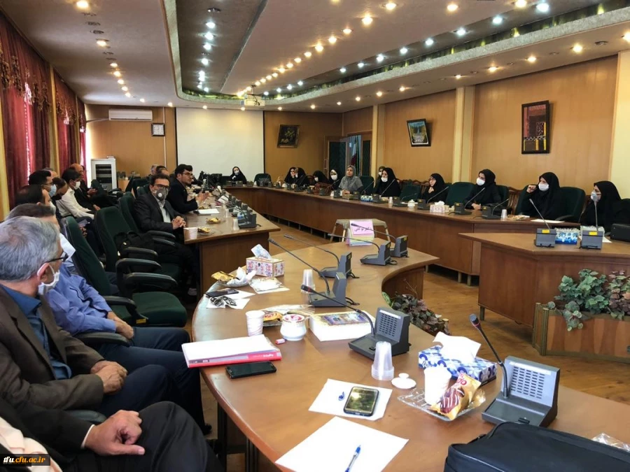 برگزاری جلسه آموزشی گروه علوم تربیتی 8