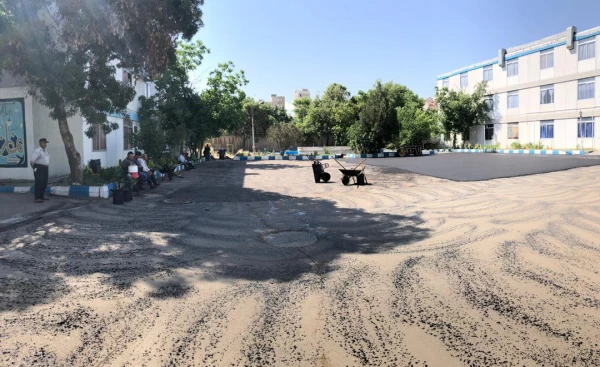 عملیات آسفالت ریزی محوطه پردیس فاطمه الزهرا(س)  تبریز
 2