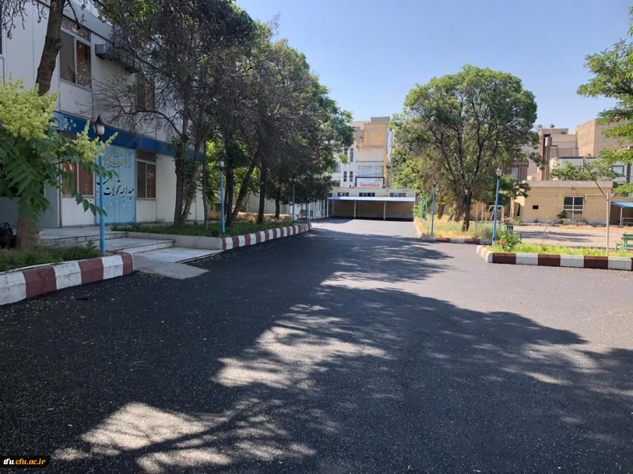 عملیات آسفالت ریزی محوطه پردیس فاطمه الزهرا(س)  تبریز
 4