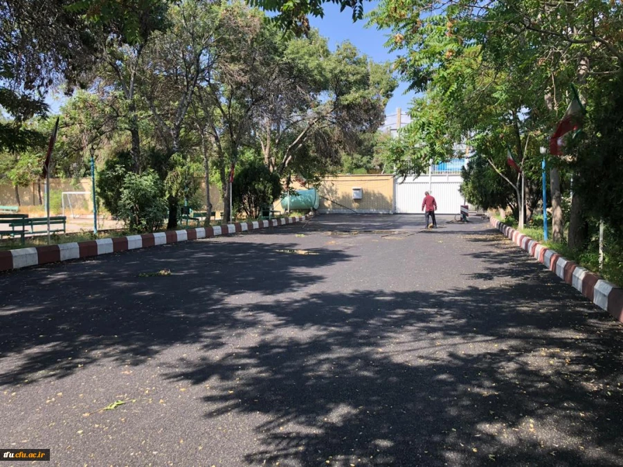 عملیات آسفالت ریزی محوطه پردیس فاطمه الزهرا(س)  تبریز
 8