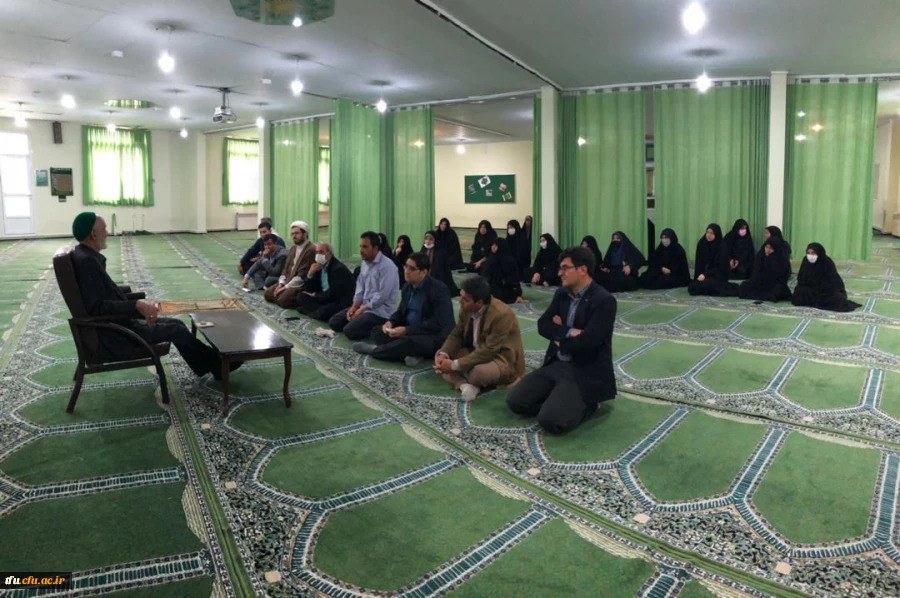 بازدید نماینده محترم نهاد رهبری جناب حاج آقای چاووشی از پردیس فاطمه الزهرا(س) تبریز 5