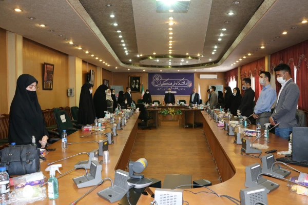 نخستین جشنواره استانی تجارب برتر آموزشی- تربیتی پژوهش محور در دوره ابتدائی 8