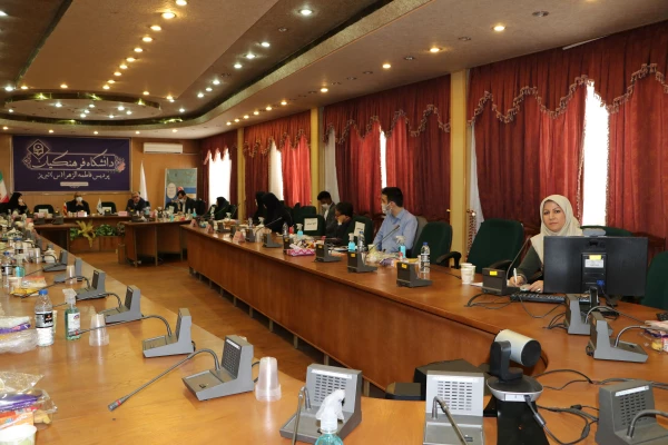 نخستین جشنواره استانی تجارب برتر آموزشی- تربیتی پژوهش محور در دوره ابتدائی 49