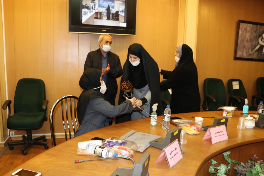 نخستین جشنواره استانی تجارب برتر آموزشی- تربیتی پژوهش محور در دوره ابتدائی 57