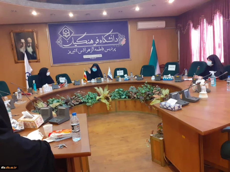جلسه شهریور ماه کمیته فرهنگی پردیس فاطمه الزهرا (س) 7