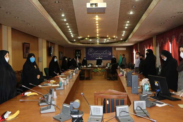 جلسه شورای اداری شهریور ماه 99 پردیس فاطمه الزهرا(س) تبریز 4
