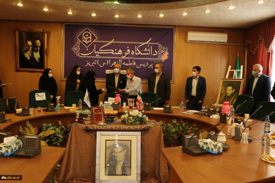 مراسم بزرگداشت استاد شهریار در پردیس فاطمه الزهرا (س) تبریز 10