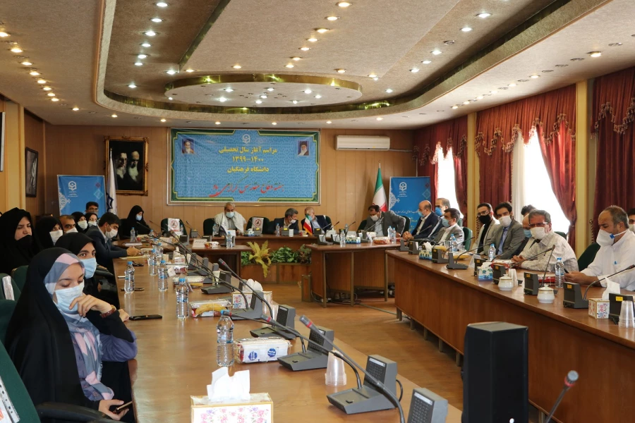 برگزاری آیین نمادین بازگشایی دانشگاه به صورت ویدئو کنفرانس و هماهنگ کشوری 11