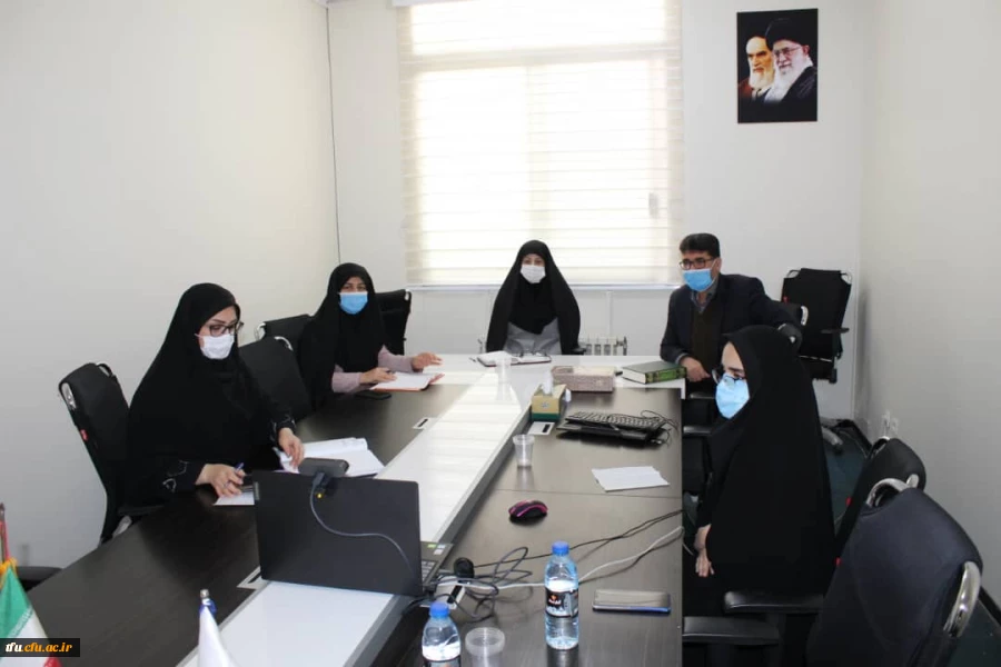 تشکیل اولین جلسه شورای صنفی-رفاهی با مسئولین پردیس به صورت مجازی 4