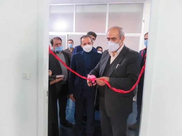 با حضور معاون پژوهش و فناوری سازمان مرکزی در پردیس فاطمه الزهرا(س) تبریز افتتاح شد 3