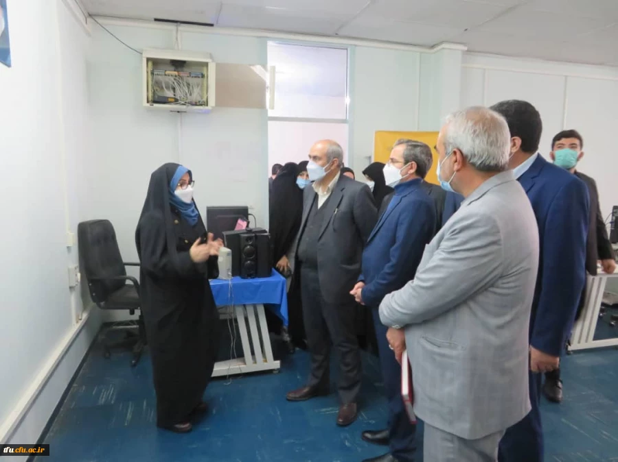 با حضور معاون پژوهش و فناوری سازمان مرکزی در پردیس فاطمه الزهرا(س) تبریز افتتاح شد 5