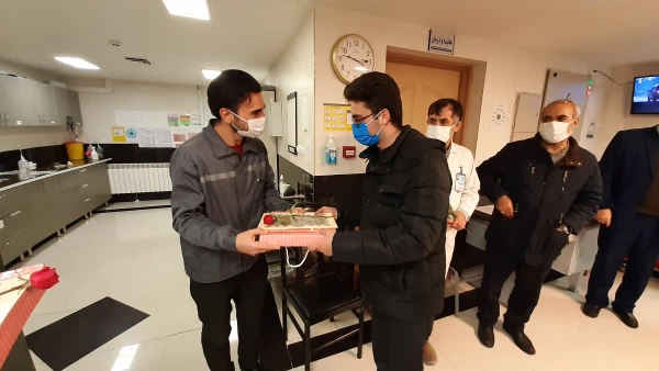 تقدیر و تشکر از کادر پرستاری مرکزآموزشی و درمانی سینا تبریز 5