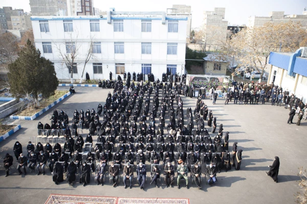 لالایی فرهنگیان تبریز بر پیکر یک شهید گمنام 8