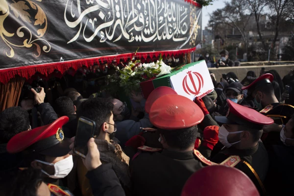 لالایی فرهنگیان تبریز بر پیکر یک شهید گمنام 10