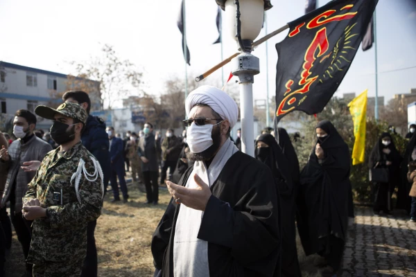 لالایی فرهنگیان تبریز بر پیکر یک شهید گمنام 12