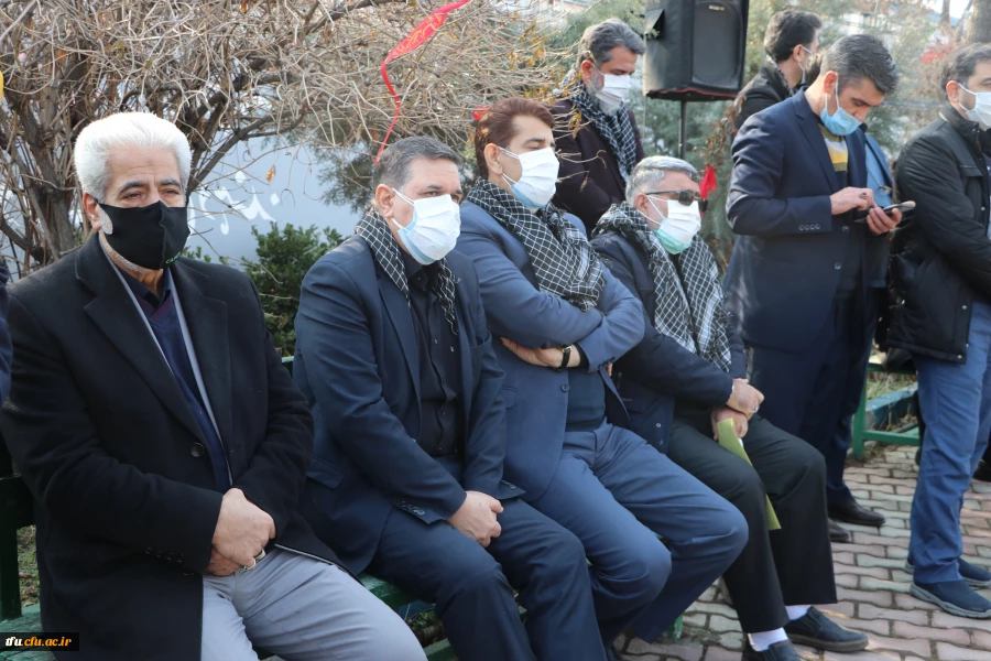 لالایی فرهنگیان تبریز بر پیکر یک شهید گمنام 17