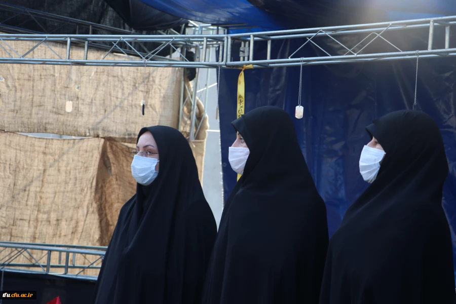 لالایی فرهنگیان تبریز بر پیکر یک شهید گمنام 18