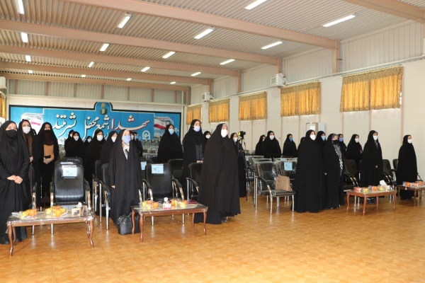 مراسم جشن بزرگداشت هفته مقام زن و روز مادر 15