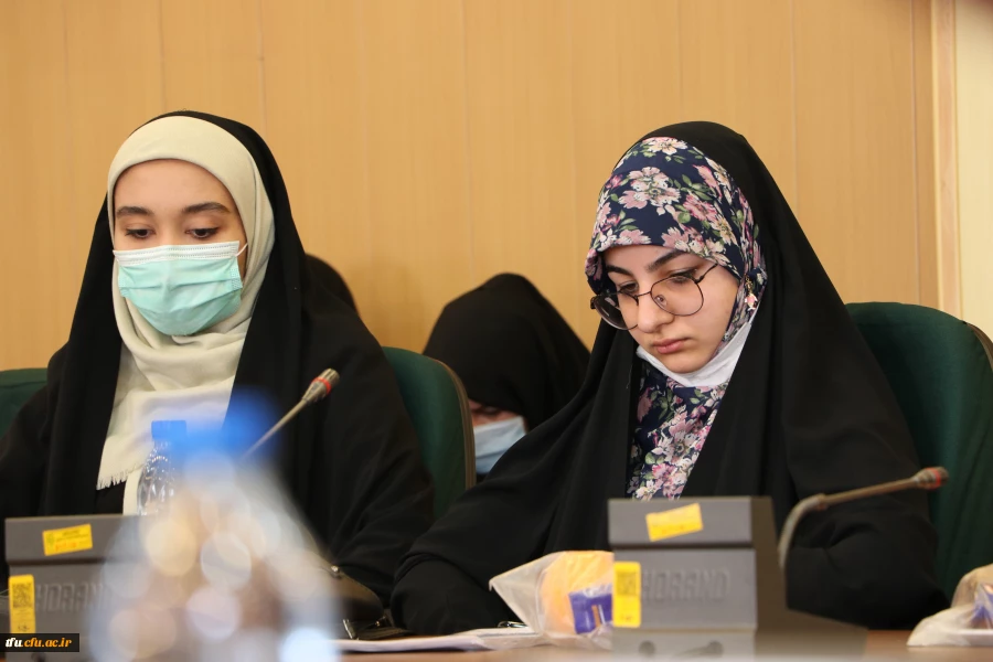 مراسم گرامیداشت 22 بهمن و تجلیل و تقدیراز عوامل برگزار کننده ستاد تشییع و تدفین شهید گمنام پردیس فاطمه الزهرا(س) تبریز 7